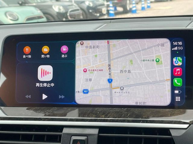 ��Apple Car Play:�X�}�z�Ƃ̗L���ڑ��ŁA�i�r�E�I�[�f�B�I�Đ��ȂǃX�}�z�̃A�v���@�\����ʂł��g����֗��@�\�ł�!