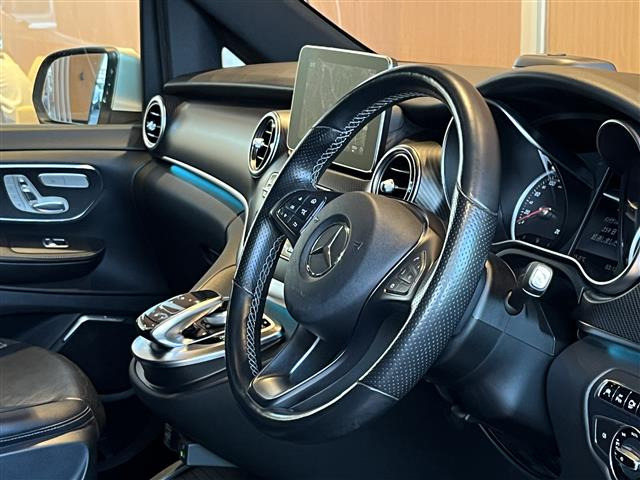 VクラスV220d スポーツ ロング