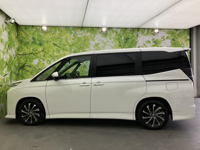 ヴォクシー2.0 S-Z