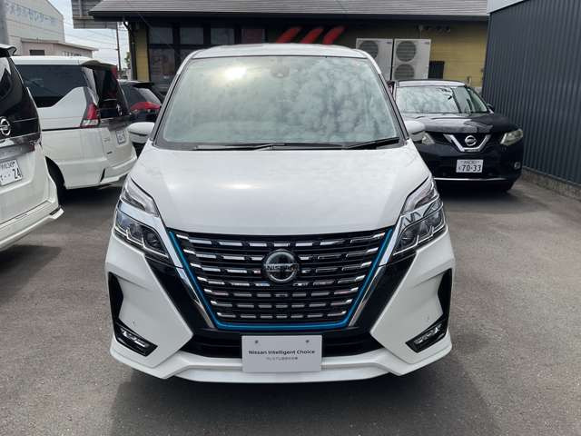 セレナ1.2 e-POWER ハイウェイスターV