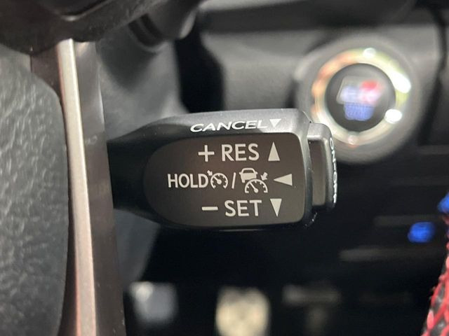 �y���[�_�[�N���[�Y�R���g���[���z�������H�ł̒��������s���y��!!�����ő��x��ۂN���[�Y�R���g���[�����A�Փˌy���V�X�e���ƘA�g���A�O���̎ԗ������m���ĎԊԂ�ۂ悤�ɑ��x���߂��Ă���܂�!!