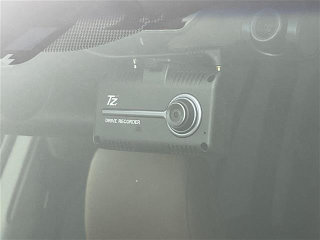 ランドクルーザープラド2.8 TX Lパッケージ 70thアニバーサリー リミテッド ディーゼル 4WD