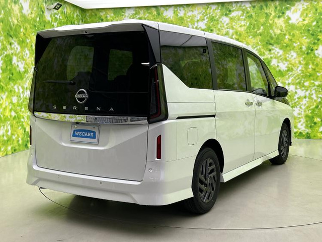 セレナ2.0 ハイウェイスターV