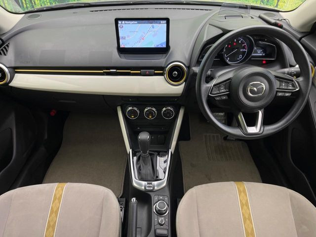 MAZDA21.5 15S サンリットシトラス