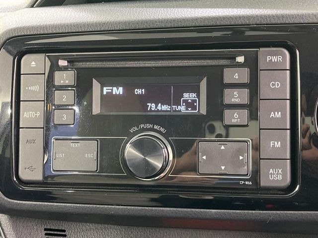 ヴィッツ1.5 ハイブリッド F