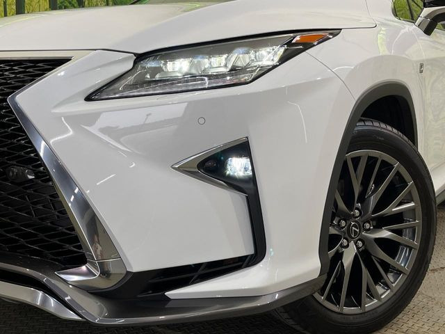 �y�O��LED�w�b�h���C�g�z�X�^�C���b�V���Ȍ����ڂ̎O��LED�w�b�h���C�g�𑕔���X�^�C�������łȂ��A��Ԃ̑��s�����E�ǍD�ň��S���Ă���肢�������܂��B