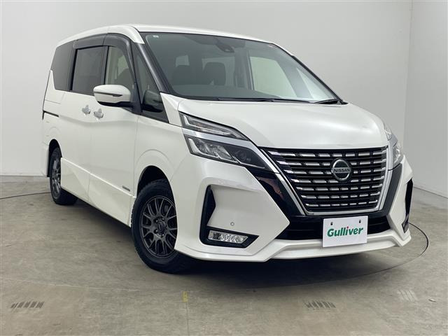 セレナ2.0 ハイウェイスターV 4WD