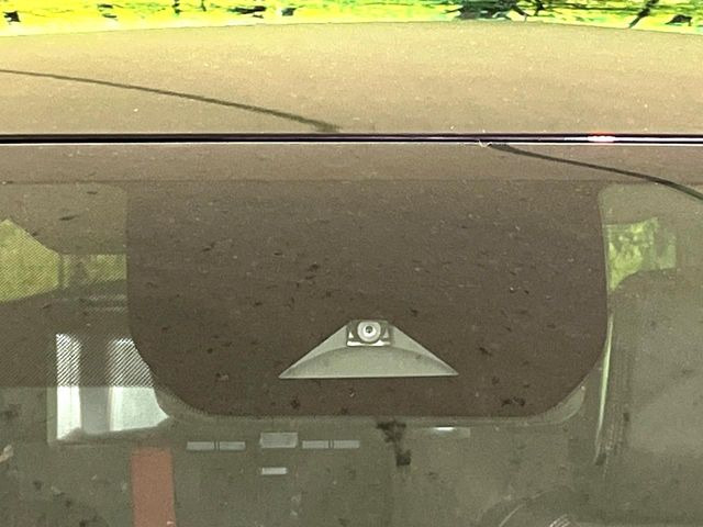 ノートオーラ1.2 NISMO チューンド e-POWER 4WD