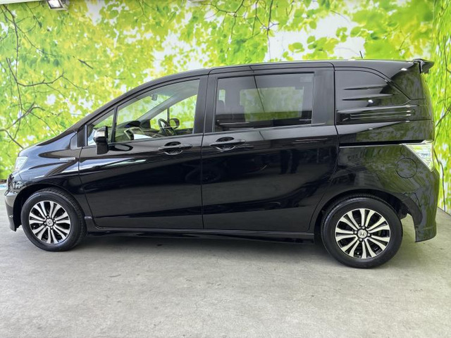 フリードスパイクハイブリッド1.5 ジャストセレクション