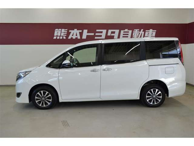 エスクァイア2.0 Gi プレミアムパッケージ ブラックテイラード 4WD