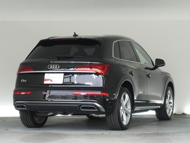 Q540 TDI クワトロ Sライン ディーゼル 4WD