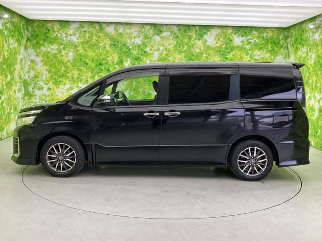 ヴォクシー2.0 ZS 煌