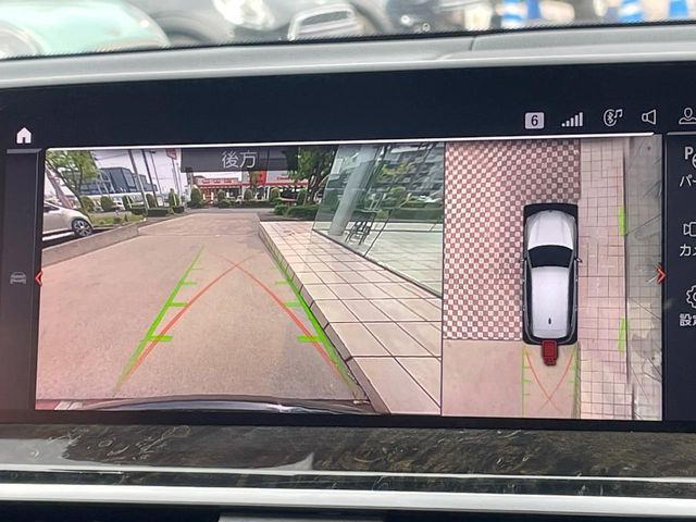 ���p�m���~�b�N�r���[���j�^�[:��p�̃J�����ɂ��A�ォ�猩���낵���悤�Ȏ��_��360�x�N���}�̎��͂��m�F���邱�Ƃ��ł��܂������p�������m�F���₷���A�����ꏊ�ł̐؂�Ԃ��⒓�Ԃ��X���[�Y�ɍs���܂��B