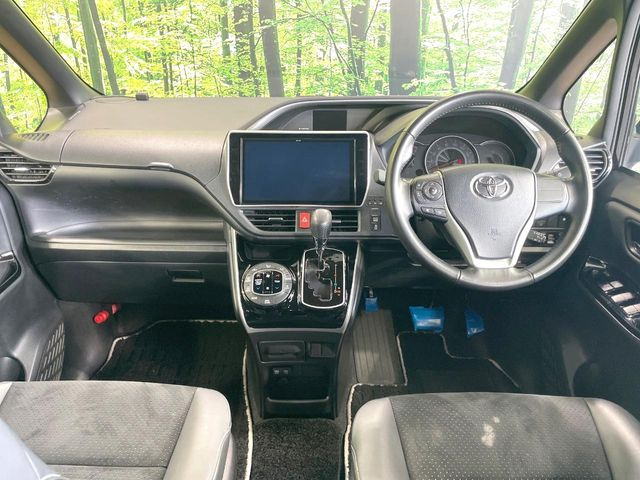 ヴォクシー2.0 ZS 煌III