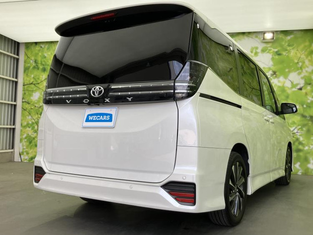 ヴォクシー2.0 S-Z