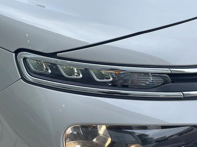 ��LED�w�b�h���C�g:��ԑ��s�����ǍD�Ȏ��E���m�ۂ����S���ĉ^�]�ł��鍂�P�xLED�w�b�h���C�g�𑕔�!�_�����x�������A����d�͂��}�����Ă��܂��B