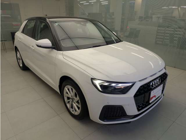 A1スポーツバック25 TFSI アドバンスド