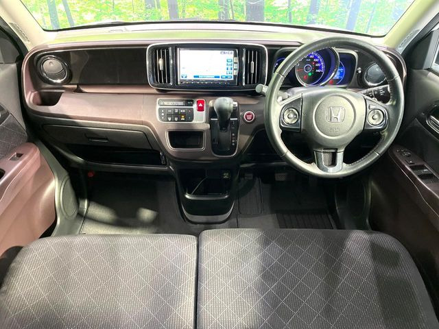 N-ONEプレミアム ツアラー Lパッケージ