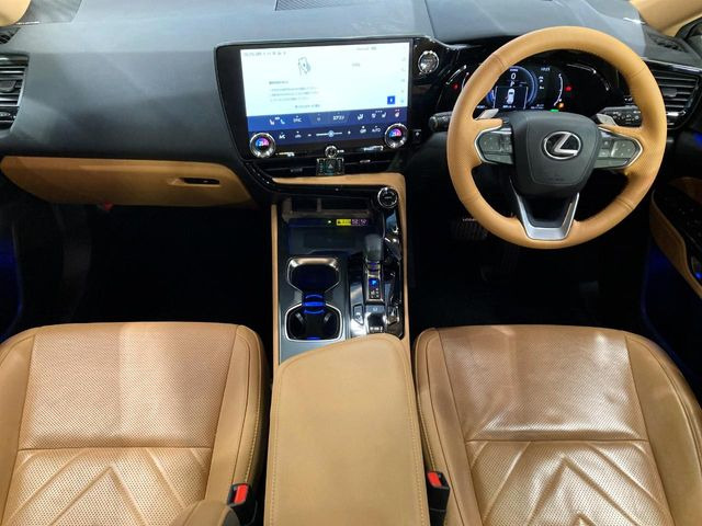 NX350h バージョンL