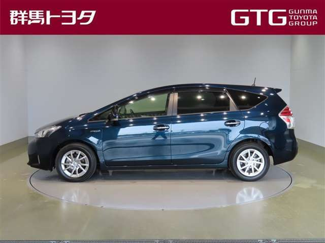 プリウスα1.8 S チューンブラックII