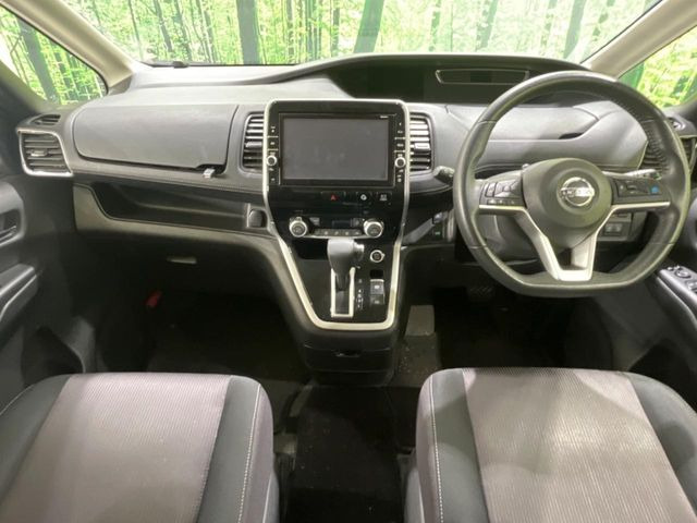 セレナ2.0 ハイウェイスター