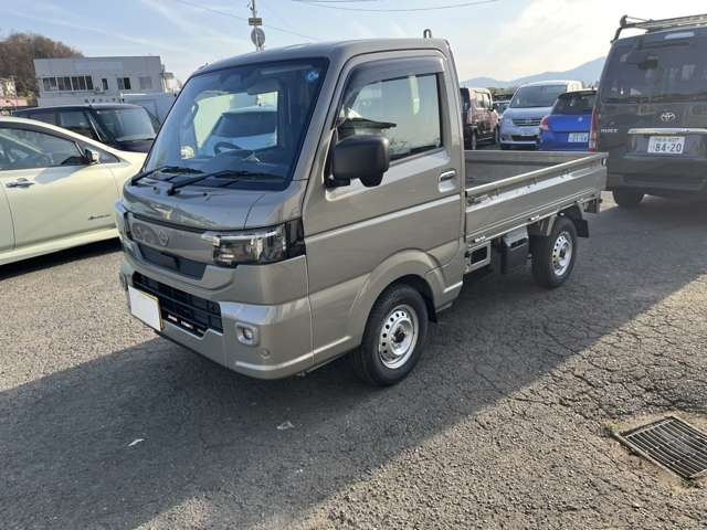 クリッパートラック