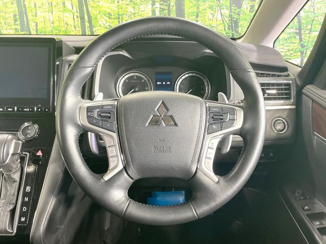 �y�����v�����X�e�A�����O�z�㎿�Ȋv���g�p���邱�ƂŁA��ɂ����������݂ƂĂ��^�]���₷���n���h���ł���