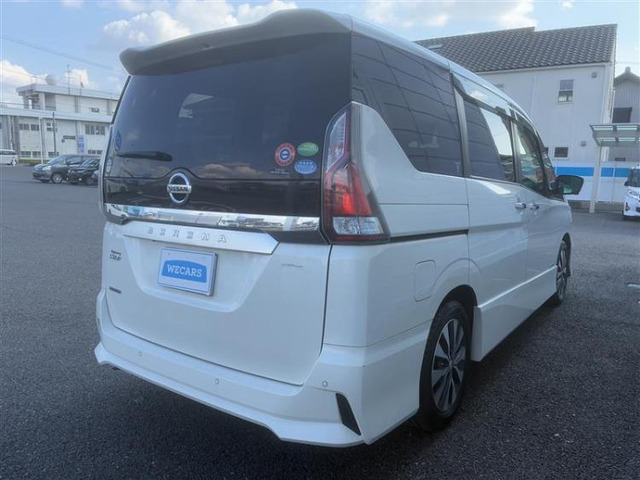 セレナ2.0 ハイウェイスター VセレクションII