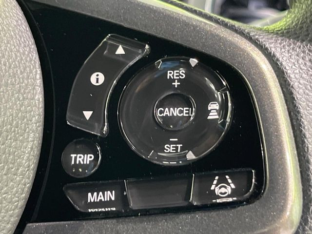 �y�A�_�v�e�B�u�N���[�Y�R���g���[���z�������H�ł̒��������s���y��!!�����ő��x��ۂN���[�Y�R���g���[�����A�Փˌy���V�X�e���ƘA�g���A�O���̎ԗ������m���ĎԊԂ�ۂ悤�ɑ��x���߂��Ă���܂�!!