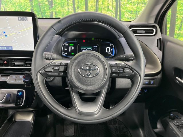 �y�����v�����X�e�A�����O�z�㎿�Ȋv���g�p���邱�ƂŁA��ɂ����������݂ƂĂ��^�]���₷���n���h���ł���