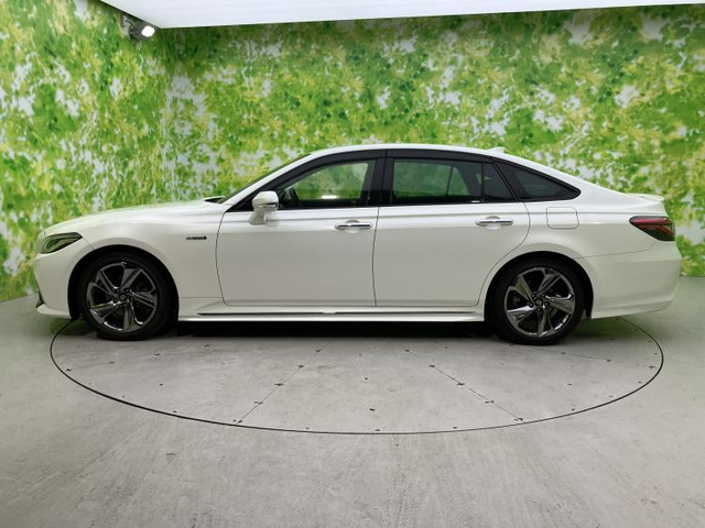 クラウンハイブリッド 2.5 RS