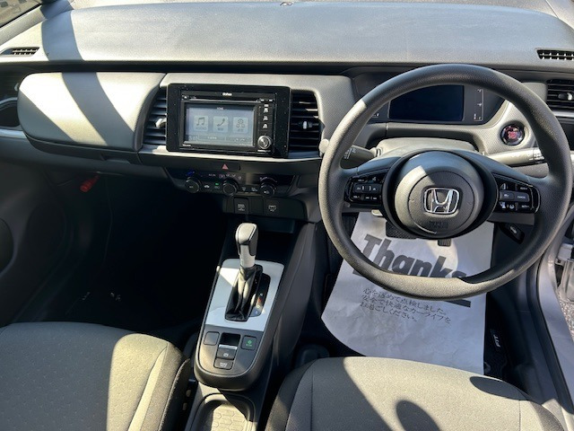 フィット1.5 ベーシック 4WD