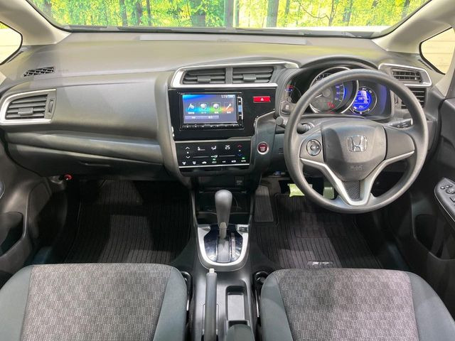 フィット1.3 13G Lパッケージ