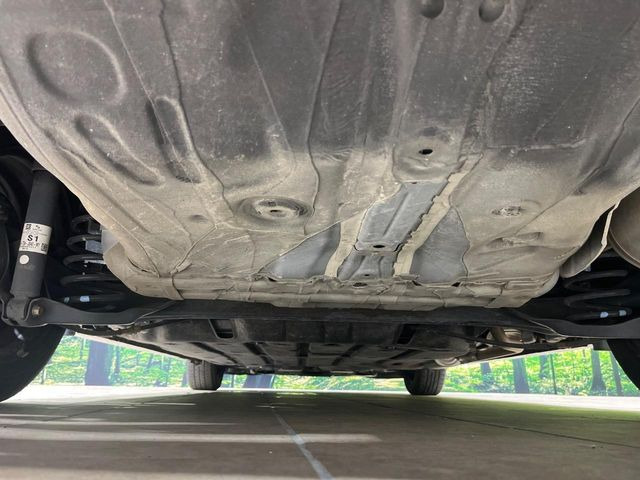 下回りがきれいなうちに、防錆加工の施工がオススメ。降雪地域はもちろん、沿岸部にお住いの方や、趣味でマリン・ウィンタースポーツをされる方にご好評いただいております。