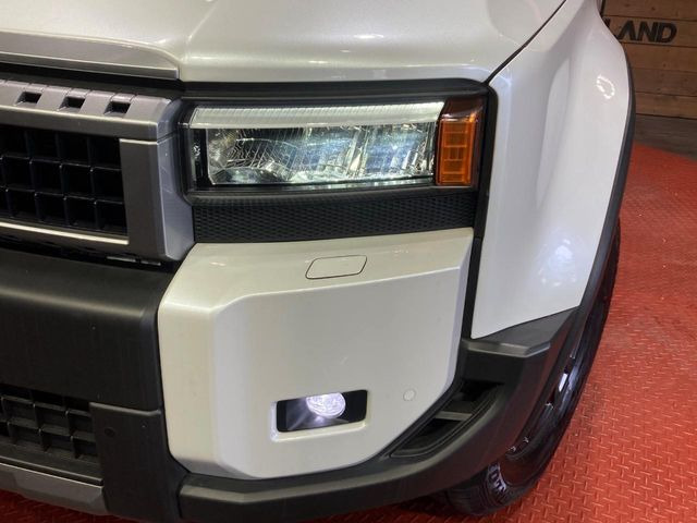 �yLED�w�b�h���C�g�z���V����ԑ��s�����ǍD�Ȏ��E���m�ۂ����S���ĉ^�]�ł��鍂�P�xLED�w�b�h���C�g�𑕔�!�_�����x�������A����d�͂��}�����Ă��܂��B