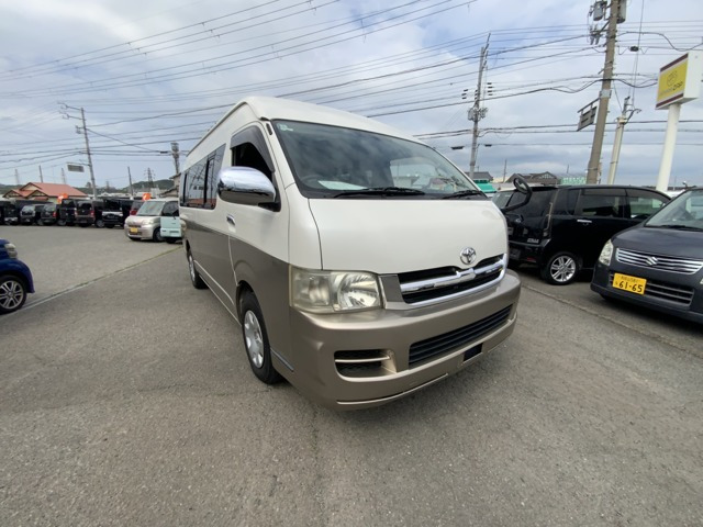 ハイエース2.7 グランドキャビン