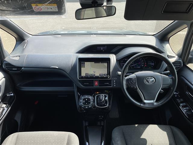 ヴォクシー1.8 ハイブリッド V