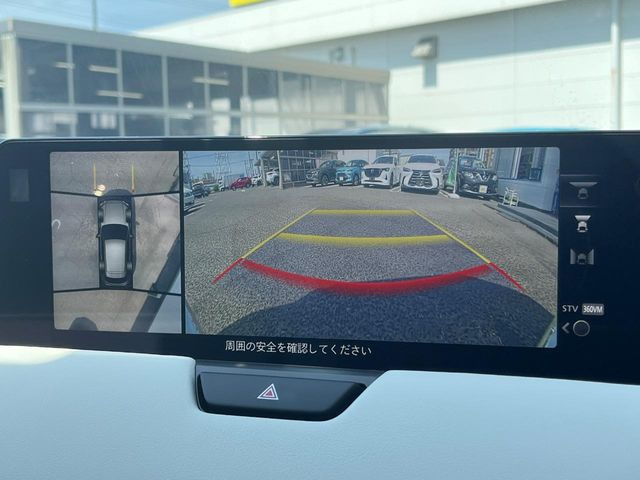 �y360&deg;�r���[���j�^�[�z��p�̃J�����ɂ��A�ォ�猩���낵���悤�Ȏ��_��360�x�N���}�̎��͂��m�F���邱�Ƃ��ł��܂������p�������m�F���₷���A�����ꏊ�ł̐؂�Ԃ��⒓�Ԃ��X���[�Y�ɍs���܂��B