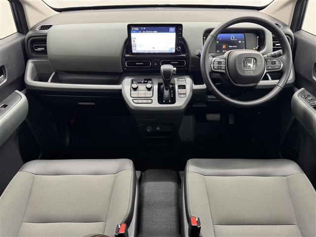 フリード1.5 e:HEV クロスター