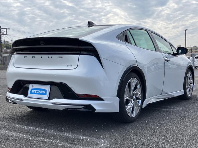 プリウス2.0 Z