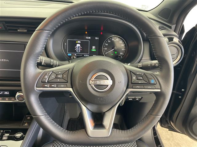 キックス1.2 X FOUR (e-POWER) 4WD