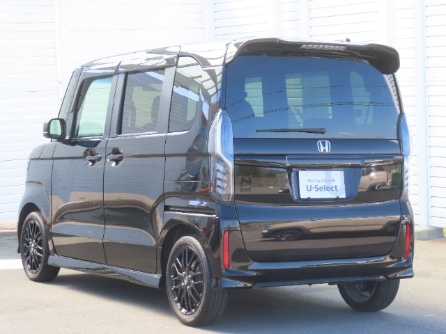 N-BOXカスタムL ターボ スタイルプラス ブラック