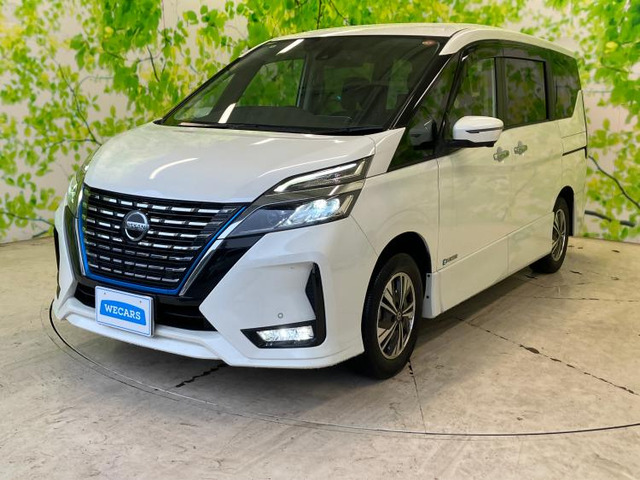 セレナ1.2 e-POWER ハイウェイスターV