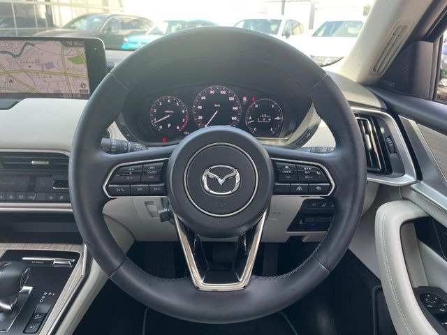 �y�����v�����X�e�A�����O�z�㎿�Ȋv���g�p���邱�ƂŁA��ɂ����������݂ƂĂ��^�]���₷���n���h���ł���