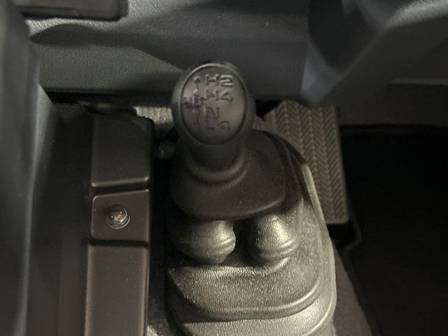 ランドクルーザー702.8 AX ディーゼル 4WD