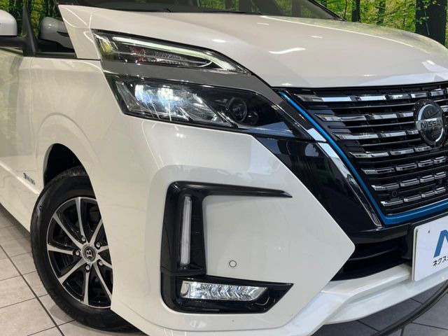 �yLED�w�b�h���C�g�z���V����ԑ��s�����ǍD�Ȏ��E���m�ۂ����S���ĉ^�]�ł��鍂�P�xLED�w�b�h���C�g�𑕔�!�_�����x�������A����d�͂��}�����Ă��܂��B