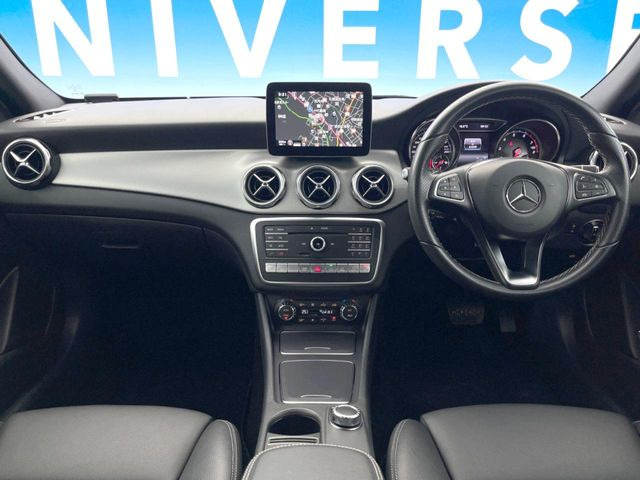 GLAクラスGLA220 4マチック 4WD