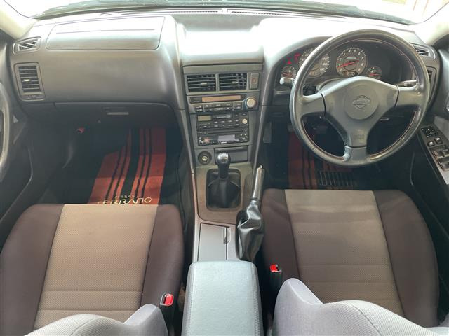 スカイライン2.5 25GT-V