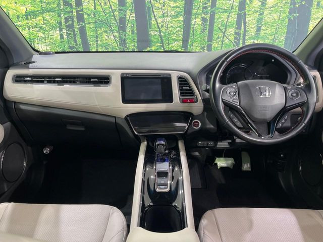 ヴェゼル1.5 ハイブリッド Z スタイルエディション