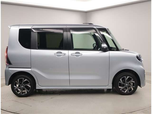 タントカスタムX セレクション 4WD